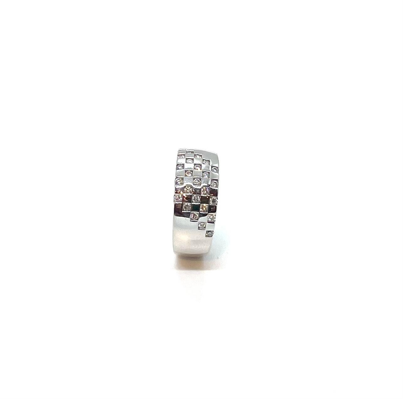 Anell or blanc 18kt siamants 0,64ct - Imatge 2